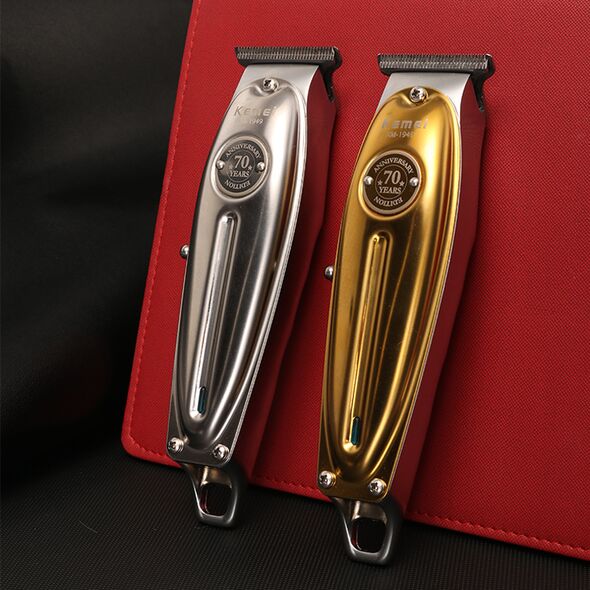 ماكينة حلاقة شعر إحترافية ولاسلكية للرجال قابلة للشحن بمحرك قوي  KM-1949